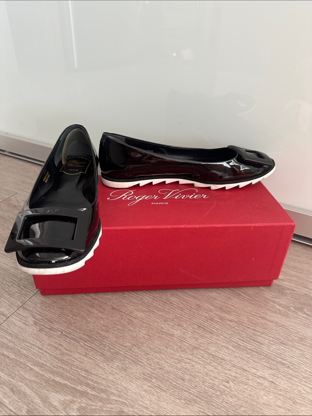 Roger Vivier Black Patent Leather Flats with Square Buckle. Preowned. 36.5